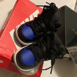 Baby Jordan dunks, Black & blue